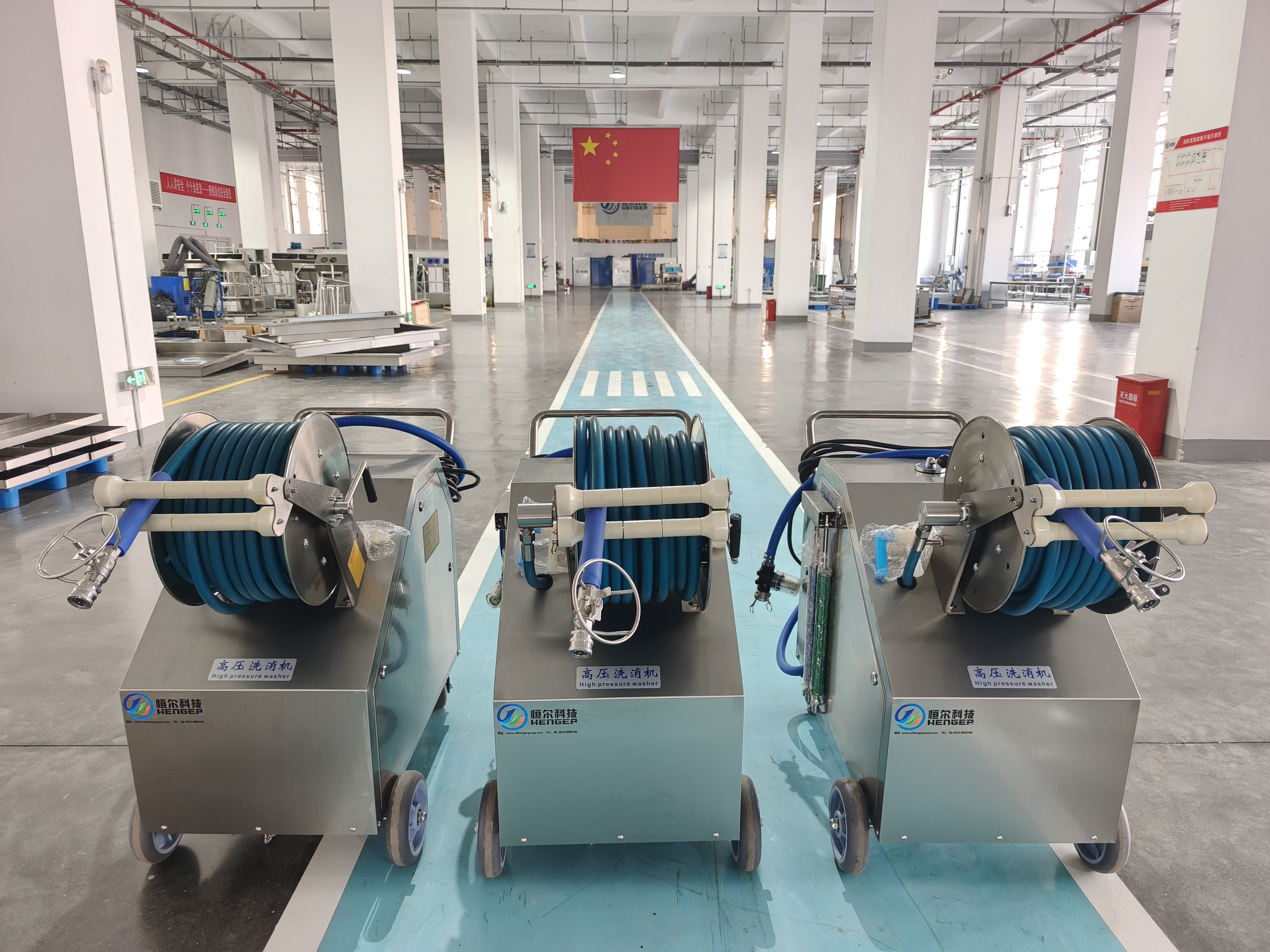 Máquina móvil profesional de limpieza y desinfección de espuma | Marco de acero inoxidable 304 | 3 en 1 Alta Presión, Espuma y Desinfección